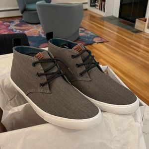 Ben Sherman Bristol Chukka Men’s Shoes in Black